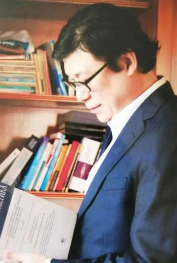 俄矿源首席俄罗斯法律专家顾问